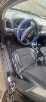 Chevrolet Captiva - 12