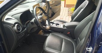 Hyundai Kona 64 kWh 205 koní Premium 11/2020 LED +DPH - 12
