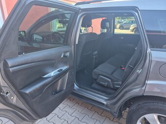 Fiat Freemont 2.0 Multijet Urban 103kW - 12