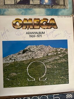 LP desky OMEGA – 11 ks, 9x originál podpisy celé kapely - 12