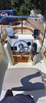 Sleva na 290000,-kc,motorova lod, člun Conero Honda 60hp - 12