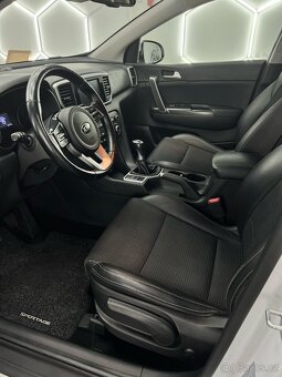 Kia Sportage 1,6 crdi - 12