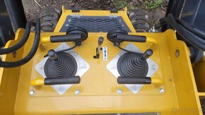 Mini nakladač 430 - 12