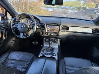 Volkswagen Touareg 4,2TDI V8 Výměna možná - 12