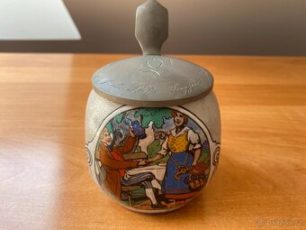 Sběratel nabízí staré keramické džbány - 12