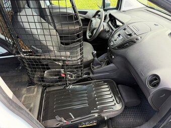 Ford Transit Courier 2018 1.0 74 kW ČR původ - 12