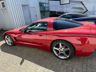 CORVETTE C5 TARGA 5.7 V8 - 12