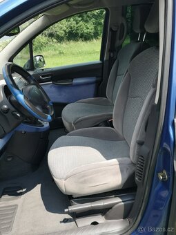 PEUGEOT 807 2.0HDi 80KW EL.DVEŘE,TAŽNÉ ZAŘ.TELEVIZE,SERVIS - 12
