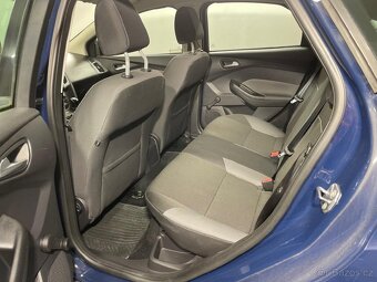 Ford Focus - 5dv - 1,6-16v-77kw - 2 majitel - po servisu - 12
