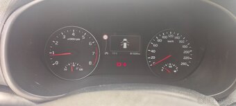 Kia Sportage 1.6 GDI - 12