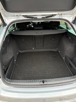 Škoda Octavia IV Combi 1.5 TSI e-TEC DSG - 12