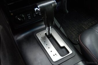 Nissan Navara DoubleCab 2.5D LE A/T - 12