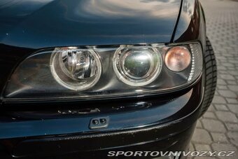 BMW 530iA - 12
