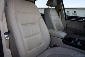 Volkswagen Touareg 3.0 TDI /AJ NA SPLÁTKY/ - 12