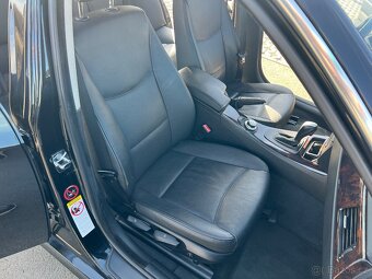 BMW 325d at - 12