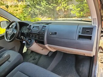 VW Transporter 2.0 TDI 103kW,2015,Long,Tažné,Klima - 12