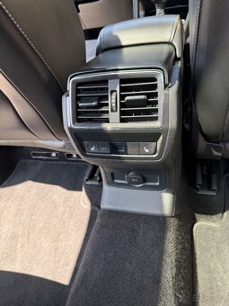 Škoda Kodiaq 2.0 140kw, 7 mist, tažné, 4x4 panorama - 12