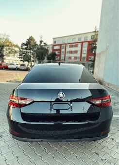 Škoda Superb 3 Laurin & Klement 2016 🔹 2.0 TDI (140 kW) - 12