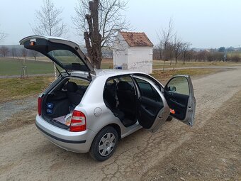 Škoda fabia - 12