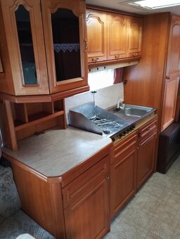 Karavan Hobby de luxe XXXXL - 12
