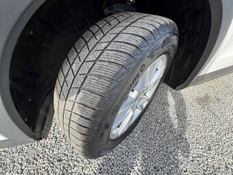 Audi Q3 2.0TDI 88KW BUSINESS PLUS - 12