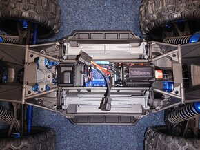 Traxxas Xmaxx Ultimate 8s - 12