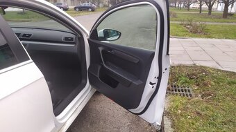 Volkswagen Passat, 2,0 TDI 103kW / tažné zařízení - 12