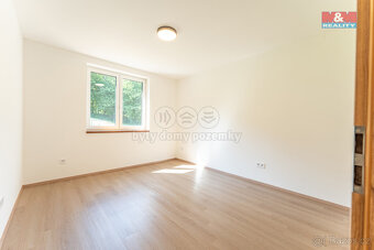 Prodej rodinného domu, 142 m², Milovice, ul. Višňová - 12