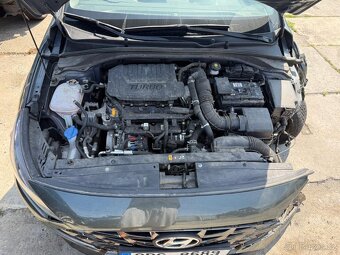 Hyundai I30 Fastback 1.5i 118kw. 2021 48V. Motlr start - 12