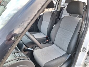 Škoda Roomster 1.2 TDi 55KW +Zimní kola ,Ambition - 12