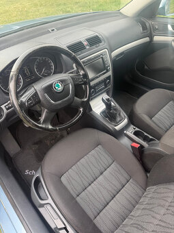 Škoda Octavia 2.0 TDI 103KW serviska nova technicka 2012 - 12
