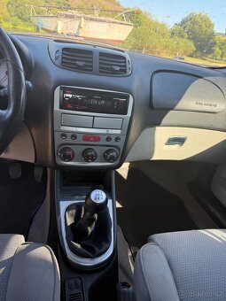 Alfa Romeo 147 1.9JTDm - 12