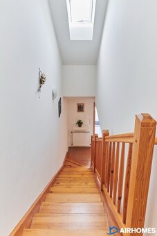 Mezonetový byt 4+kk (93.39 m²) se sdílenou zahradou (255 m²) - 12