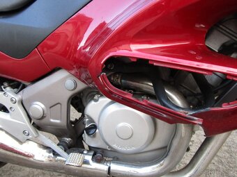 Honda NT 650 Deauville - 12