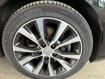 Hyundai i30, 1.6 CRDI 100kw, 1.majitel. - 12