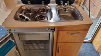 CARAVELAIR ANTARES LUXE 390-STAN-100km/h-680kg-PRVNÍ MAJITEL - 12