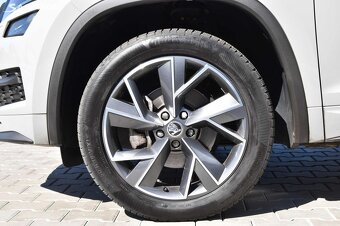 Škoda Kodiaq SPORTLINE 2.0TDi DSG ACC VÝHŘEV DPH - 12