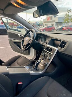 Volvo V60 - 12