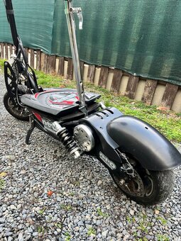 Elektrická koloběžka Nitro Scooters - 12