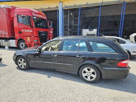 Prodám Mercedes E 320 CDI - 12
