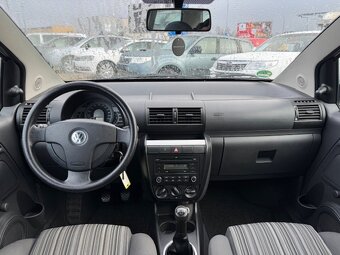 Volkswagen Fox 1,2 HTP 40 KW SERVIS STK - 12