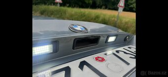 BMW e90 325i, bixenon, manual - 12