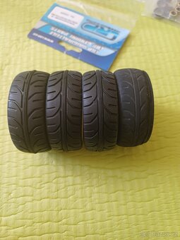 RC auto LRP s10 tc2 - 12