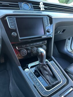 Volkswagen passat B8 BiTDI 176kW 4 Motion - 12