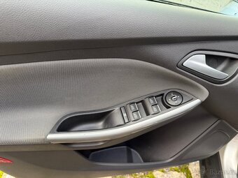 Ford Focus 1.6i 16v 77kw benzin  70 tis km,první majitel TOP - 12