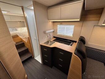 ADRIA MATRIX 670 SL, EDICE 60Y, 5. míst, polointegra - 12