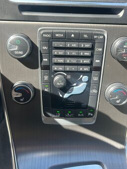 Volvo V60 D3, 2,0TD 120kW - 12