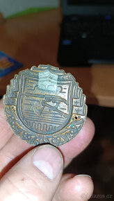 STŘELECKÉ ODZNAKY A MEDAILE - 12