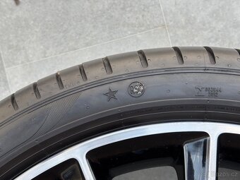 Mercedes R19 Cclass W205 originál Letní Pirelli - 12