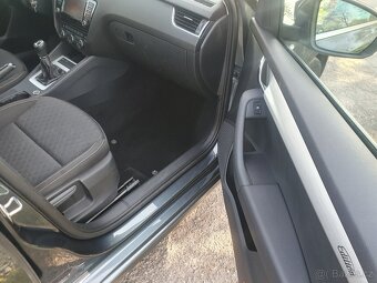 ŠKODA OCTAVIA 3 EDITION COMBI 2.0 TDI 110KW - 12